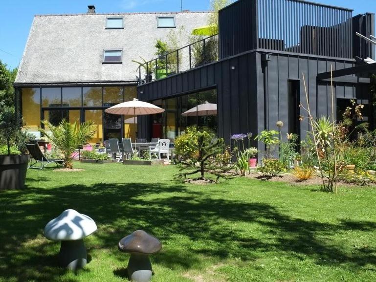 Ti Laouenek Bed & Breakfast Vannes Bagian luar foto